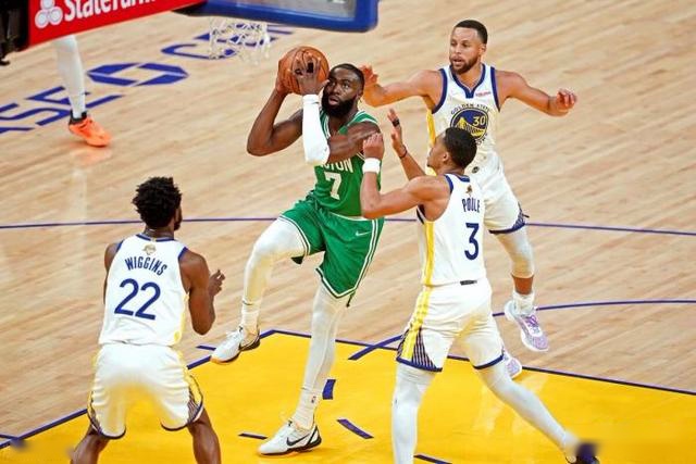 广西威壮官宣：与第三外援莫里斯-恩多签约